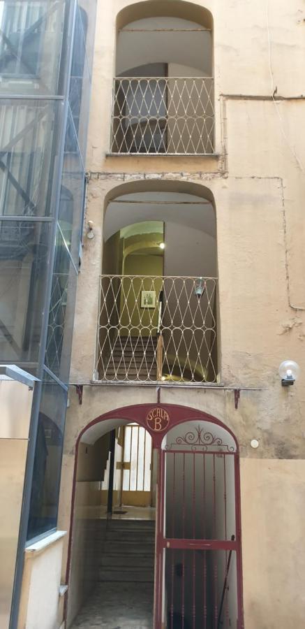 Casa Tua A Santa Maria Maggiore Roma Exterior foto